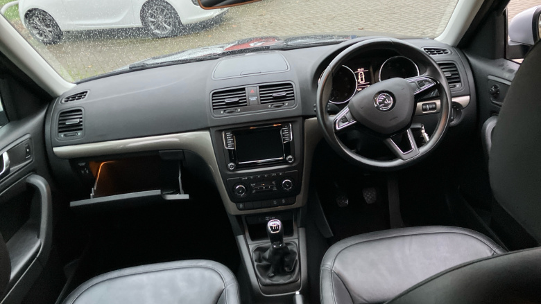 Skoda Yeti Outdoor 1.2 TSI [110] SE L 5dr Petrol Estate